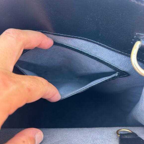 Louis Vuitton Cluny Epi Leather Shoulder Bag Black Bucket Purse Designer - Picture 12 of 13